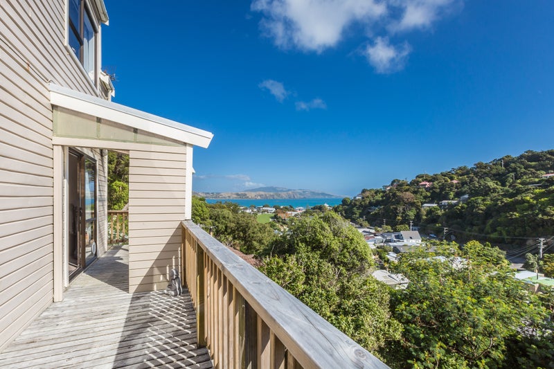 50 Cluny Road, Plimmerton, Porirua - Carousel 2