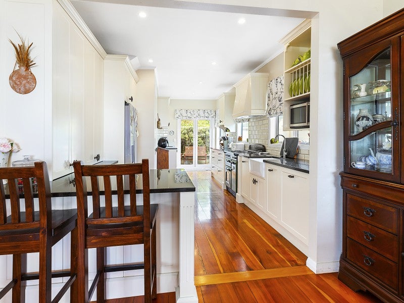 43 Tireti Road, Titahi Bay, Porirua - Carousel 2