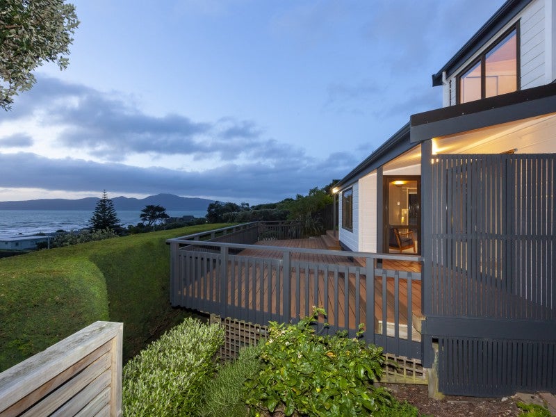 5 Kohutuhutu Road, Raumati Beach, Paraparaumu - Carousel 2