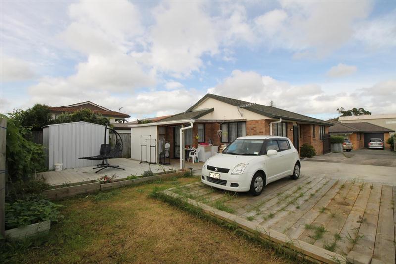 23 Serenity Place, Otara, Auckland - Carousel 2