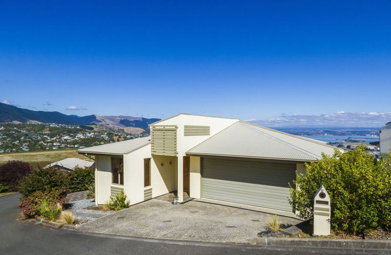 17 Windsor Drive, Britannia Heights, Nelson - Carousel 1