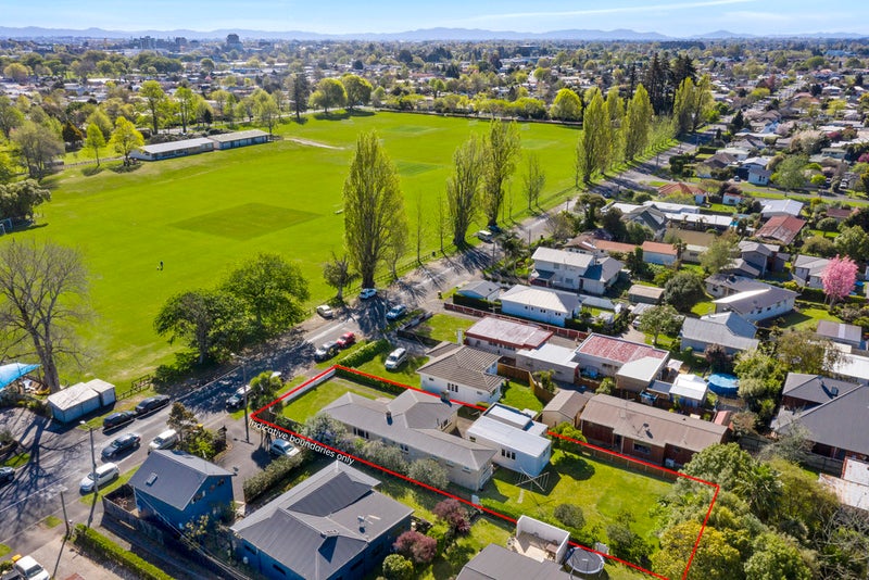 110 Fox Street, Hamilton East, Hamilton - Carousel 1