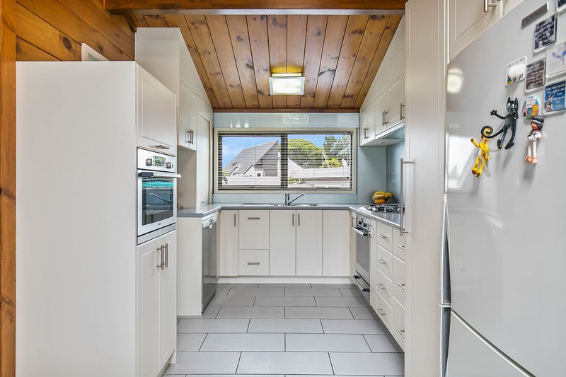 13 Coulthard Terrace, Opaheke, Papakura - Carousel 2