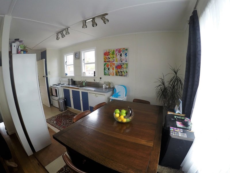 94 Waddington Drive, Naenae, Lower Hutt - Carousel 16