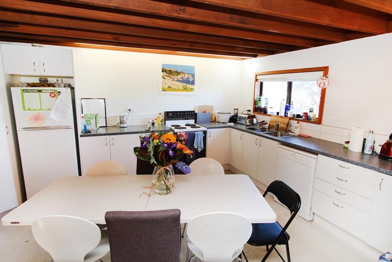 2 Cosy Dell Road, North Dunedin, Dunedin - Carousel 2