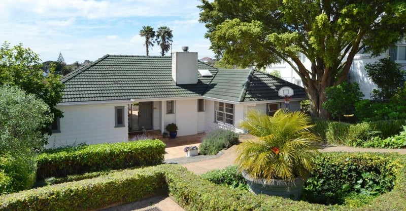 31 Ngaiwi Street, Orakei, Auckland - Carousel 1