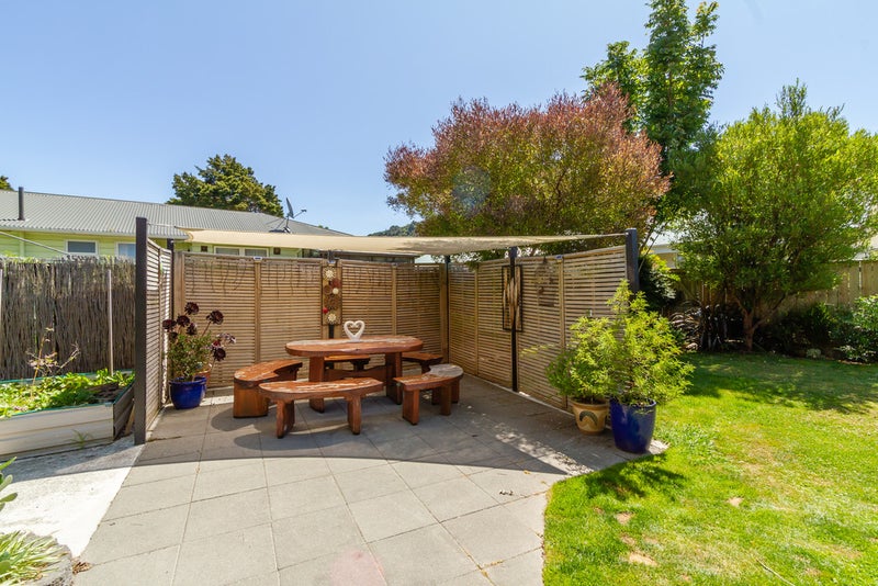 5 Ruapae Grove, Trentham, Upper Hutt - Carousel 2