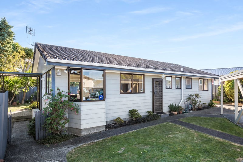 2/27 Tama Street, Alicetown, Lower Hutt - Carousel 2