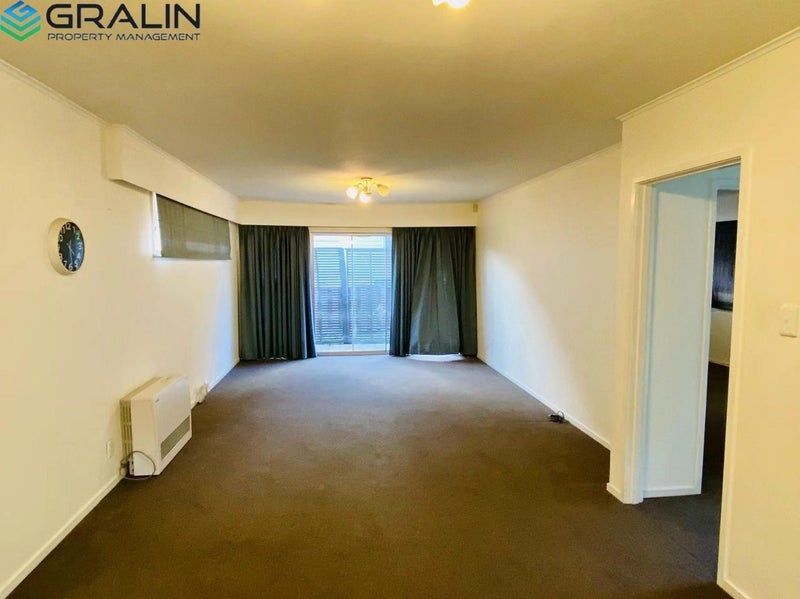 1/4 Rongo Road, Royal Oak, Auckland - Carousel 2