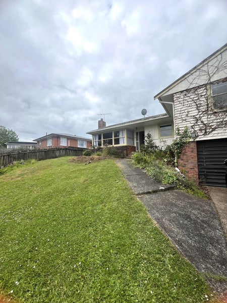 44 Andrew Road, Howick, Auckland - Carousel 15