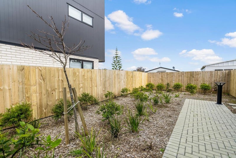 45 Ivy Nola Way, Henderson, Auckland - Carousel 18
