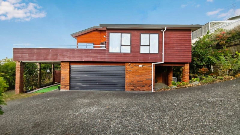 2/51 Deep Creek Road, Waiake, Auckland - Carousel 2