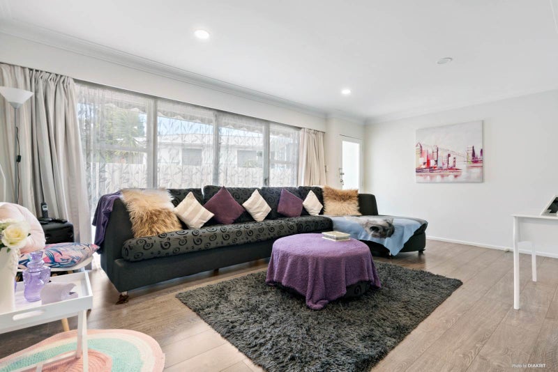 1/20 Cambourne Road, Papatoetoe, Auckland - Carousel 1