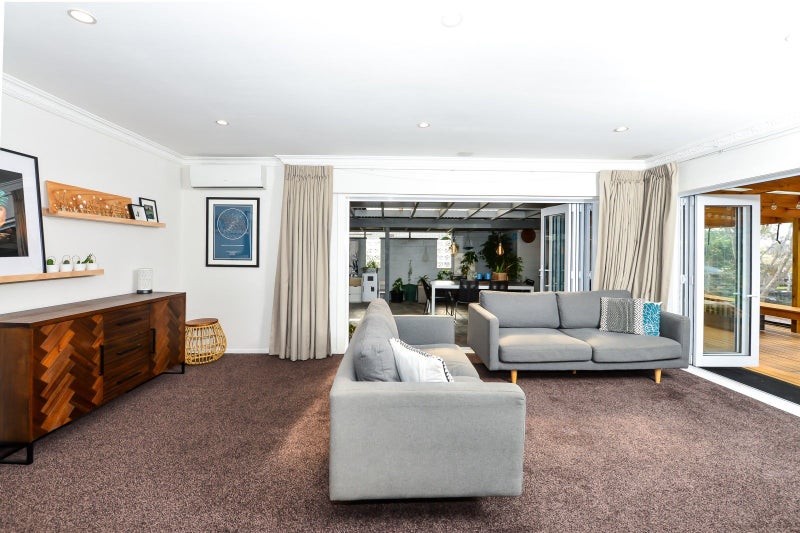 17 Beaumaris Place, Dinsdale, Hamilton - Carousel 1
