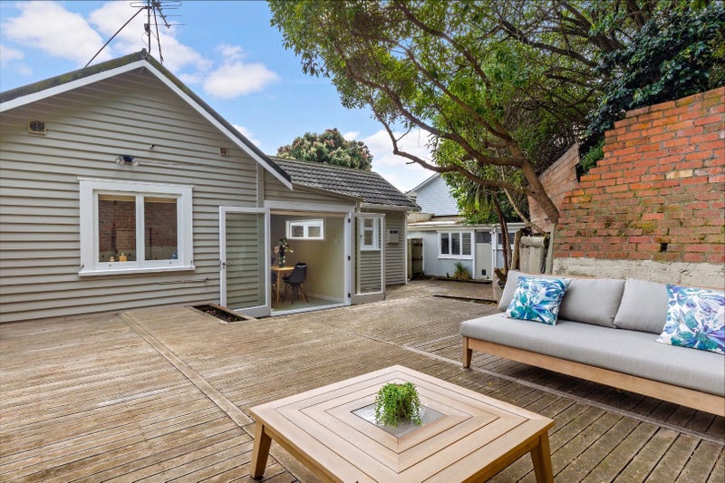 74 Para Street, Miramar, Wellington - Carousel 1