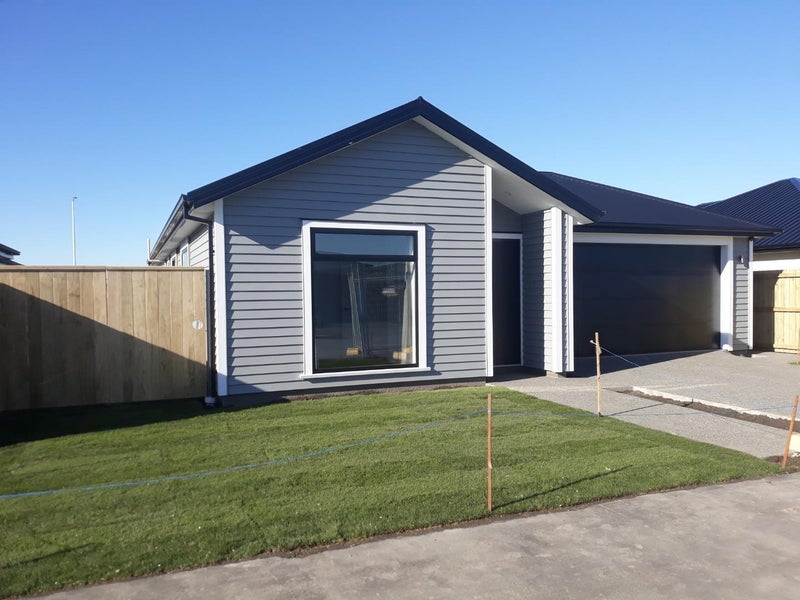 20 Romney Drive, Belfast, Christchurch - Carousel 1