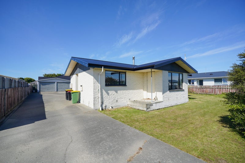 39 Chesney Place, Heidelberg, Invercargill - Carousel 1