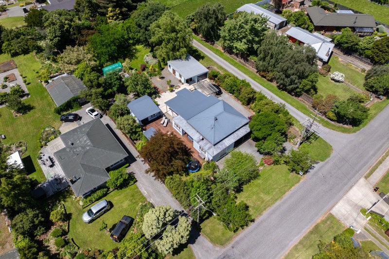 14 Vickerman Street, Grovetown, Blenheim - Carousel 1