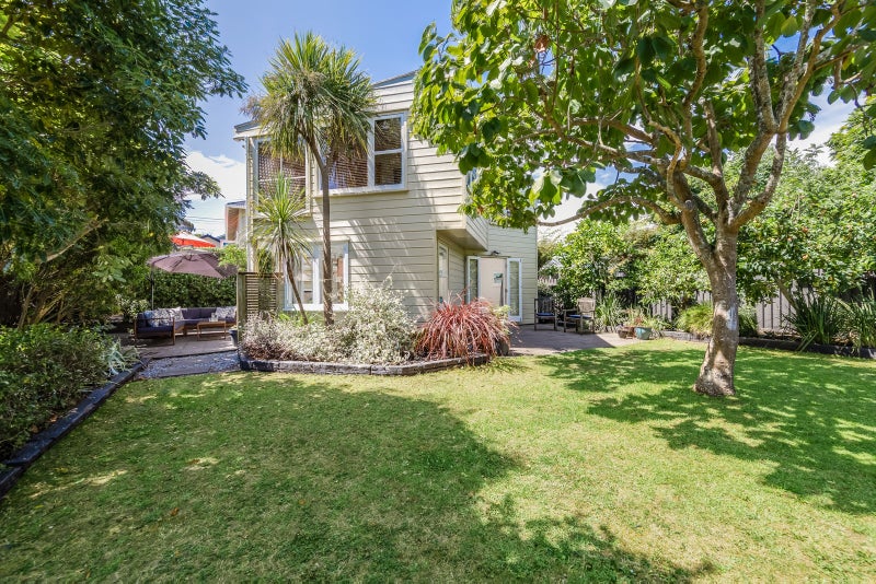 84 Paice Avenue, Sandringham, Auckland - Carousel 3