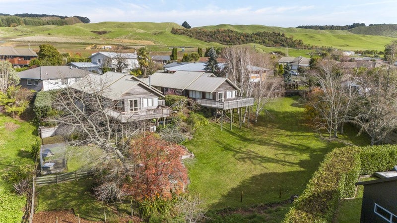 24 Barraud Place, Pukehangi, Rotorua - Carousel 1