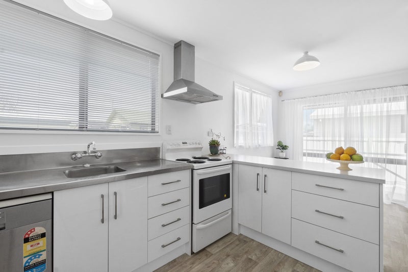 39A Odlin Crescent, Nawton, Hamilton - Carousel 2