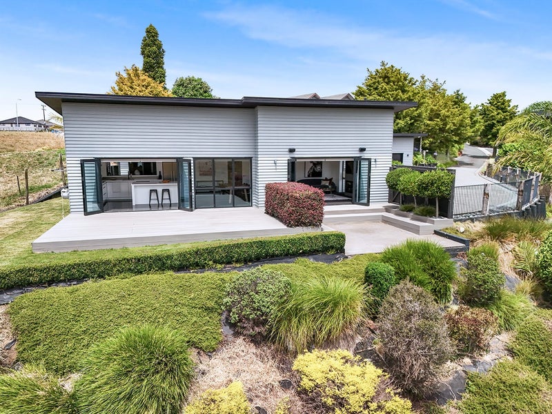 224 Baverstock Road, Grandview Heights, Hamilton - Carousel 1