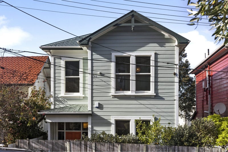 12 Burnell Avenue, Thorndon, Wellington - Carousel 1