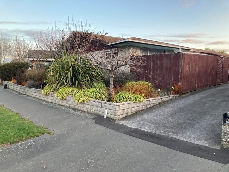 1/9 Northfield Road, Casebrook, Christchurch - Carousel 1