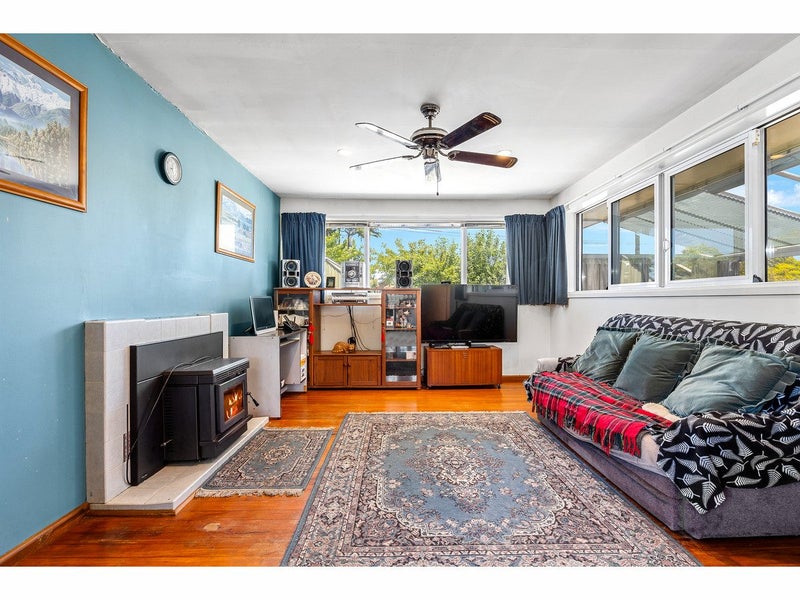 22 Railway Terrace, Templeton, Christchurch - Carousel 2