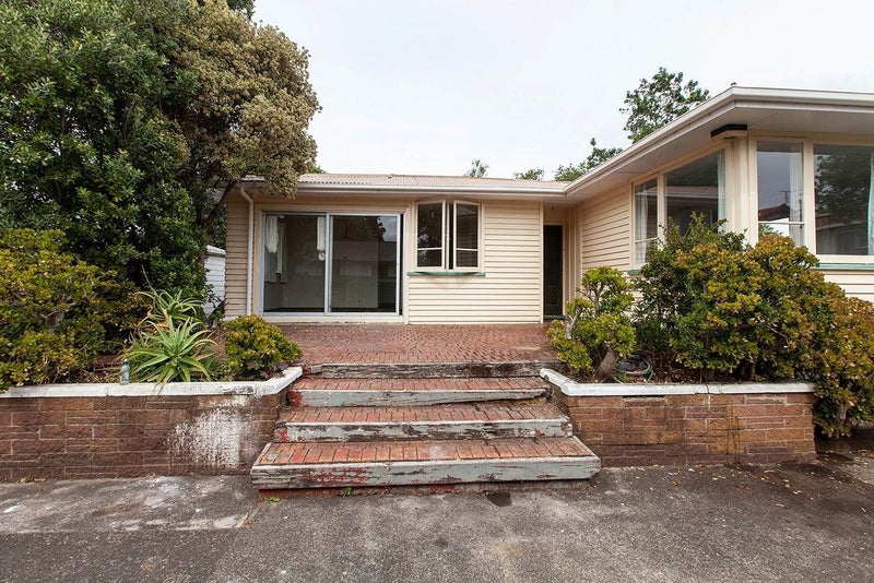 1/4 Wallace Road, Māngere Bridge, Auckland - Carousel 2