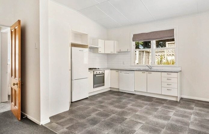 22 Owen Street, Newtown, Wellington - Carousel 2