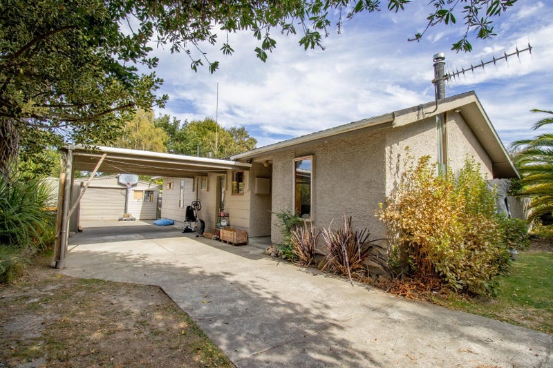 70 Maxwells Line, Awapuni, Palmerston North - Carousel 16
