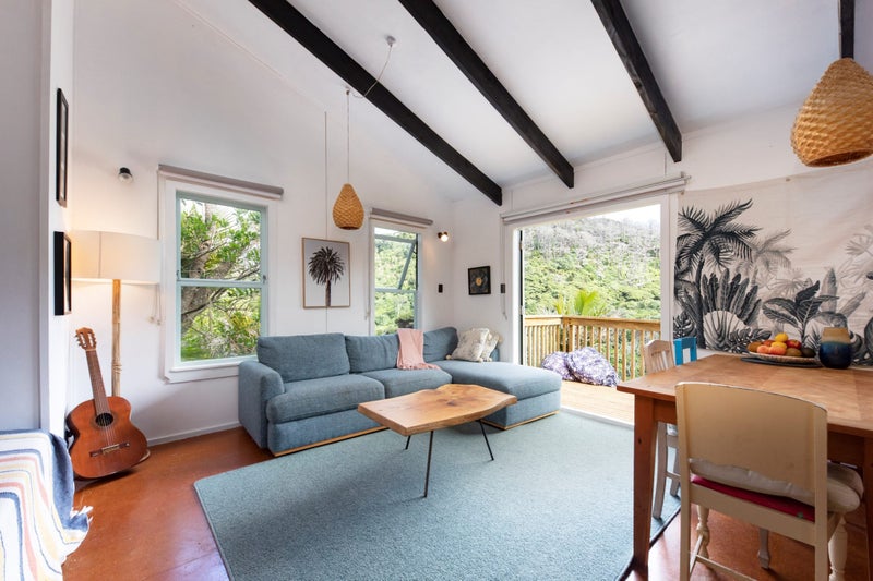 35 Karekare Road, Karekare, Auckland - Carousel 2