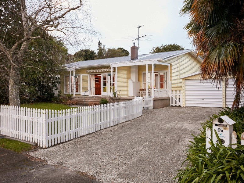 9A Sievwright Lane, Whataupoko, Gisborne - Carousel 1