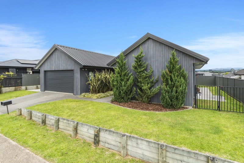 4 Waghorn Street, Pyes Pa, Tauranga - Carousel 27