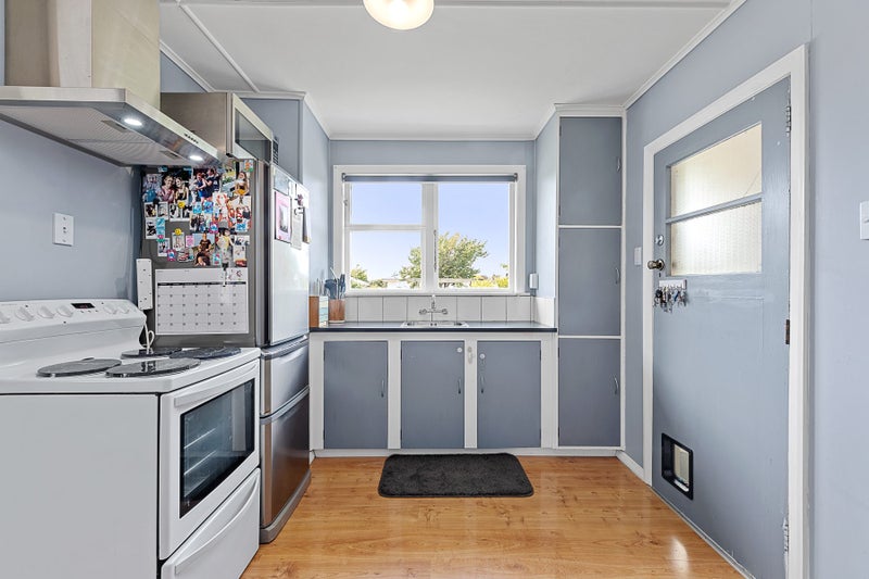 5 Gill Crescent, Redwoodtown, Blenheim - Carousel 2