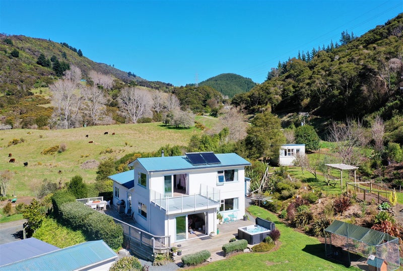 576 Brook Street, The Brook, Nelson - Carousel 21