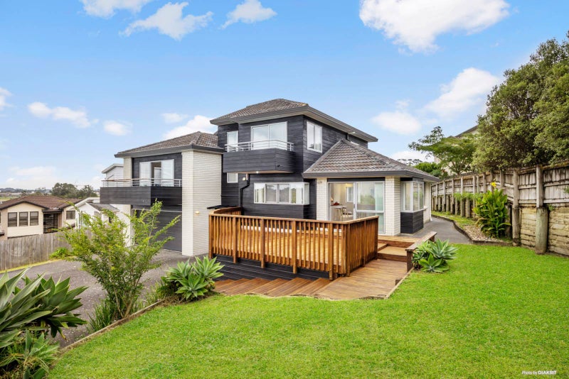 81D Fairview Avenue, Fairview Heights, Auckland - Carousel 1
