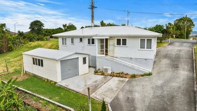 37 Montgomery Avenue, Onerahi, Whangarei - Carousel 1