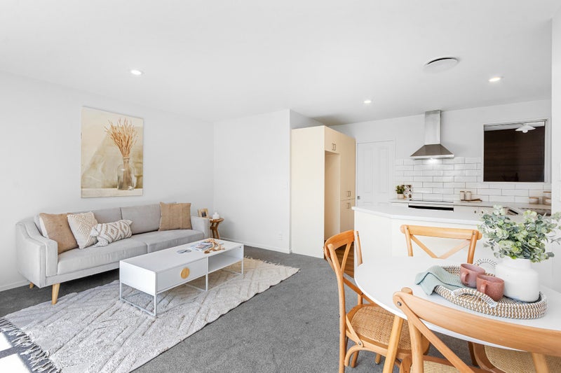 17C Division Street, Riccarton, Christchurch - Carousel 2