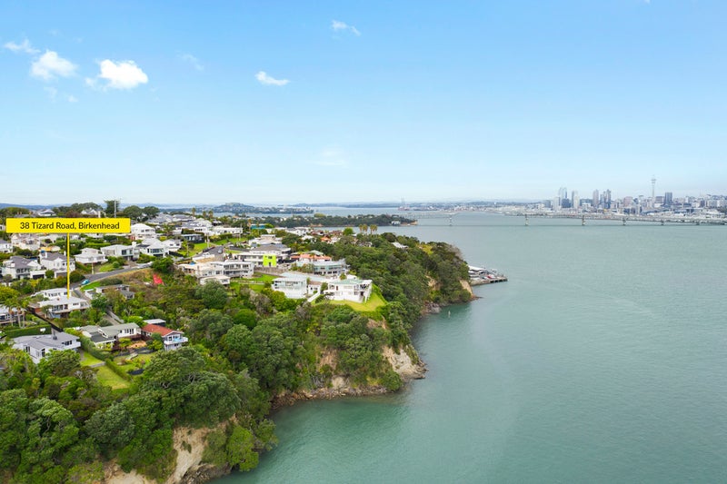 38 Tizard Road, Birkenhead, Auckland - Carousel 2