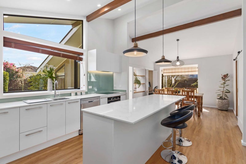 10 Parkview Place, Avonhead, Christchurch - Carousel 1