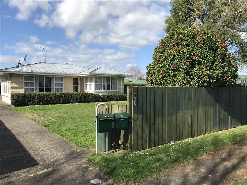 136 Great South Road, Takanini, Auckland - Carousel 1