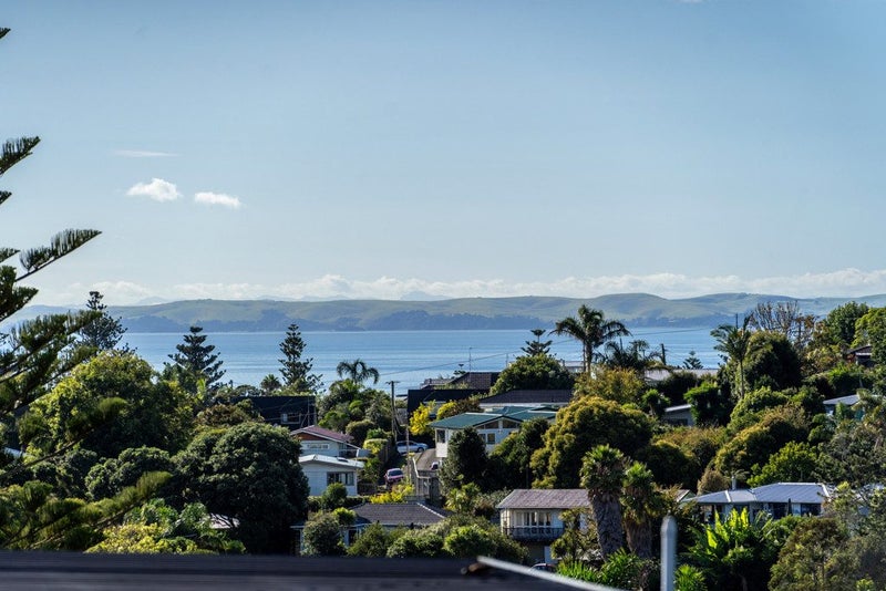 60 Glamorgan Drive, Torbay, Auckland - Carousel 2