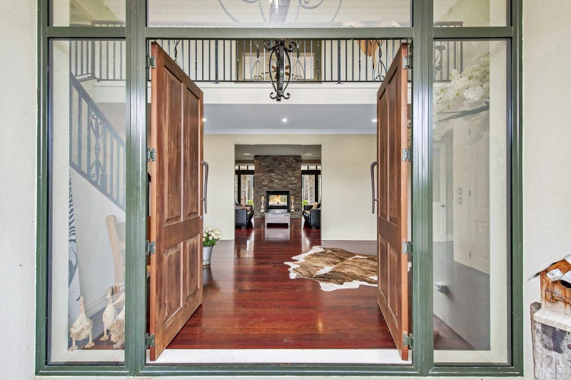 1905 South Eyre Road, Rangiora - Carousel 2