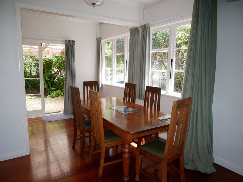 5 St Oswalds Road, Greenlane, Auckland - Carousel 2