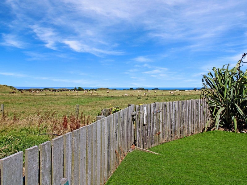 5 Pungarehu Road, Opunake - Carousel 19