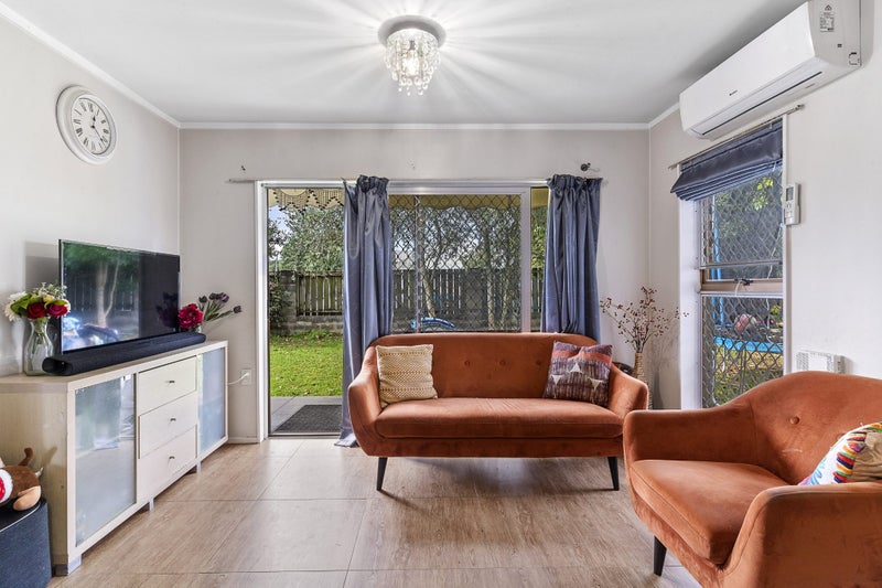 1/78 Aroha Avenue, Sandringham, Auckland - Carousel 1