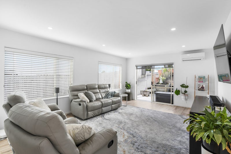 7A Watea Road, Sandringham, Auckland - Carousel 2