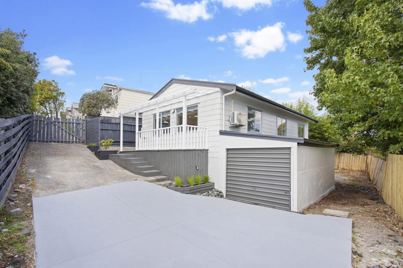 1/36 Cedar Heights Avenue, Massey, Auckland - Carousel 1